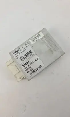 BMW X5 E70 Air suspension control unit module (rear) 6778966