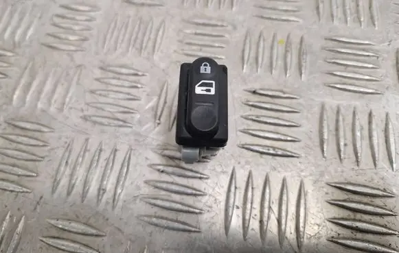 Central locking switch button