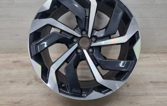 Audi e-tron R21 alloy rim 4KE601025A