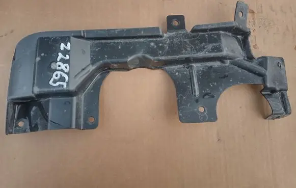 BMW X5 E70 Other engine bay part 7160238