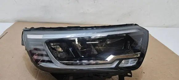 Renault Kangoo III Headlight/headlamp 260103264R