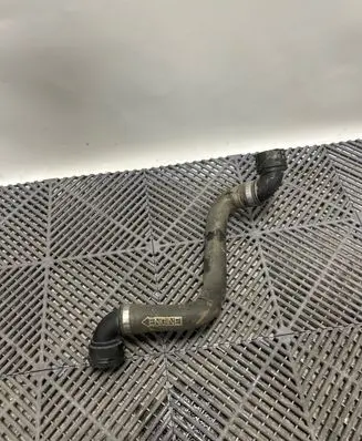 Mercedes-Benz GLC X253 C253 Engine coolant pipe/hose A2535014282