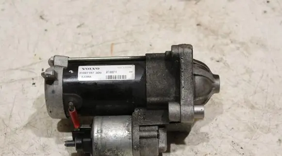 Volvo V40 Starter motor 31407197