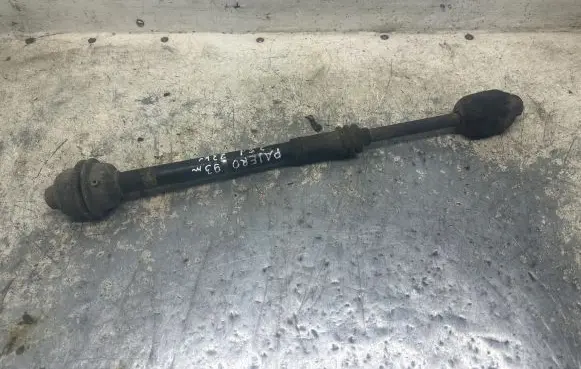 Mitsubishi Pajero Steering column universal joint
