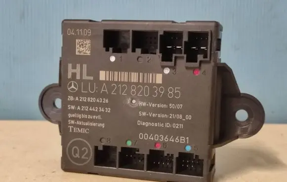 Mercedes-Benz E W212 Door control unit/module A2128203985