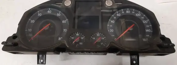 Volkswagen PASSAT B6 Speedometer (instrument cluster) 3C0920960