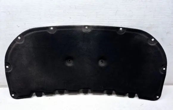 Engine bonnet/hood sound/heat insulation