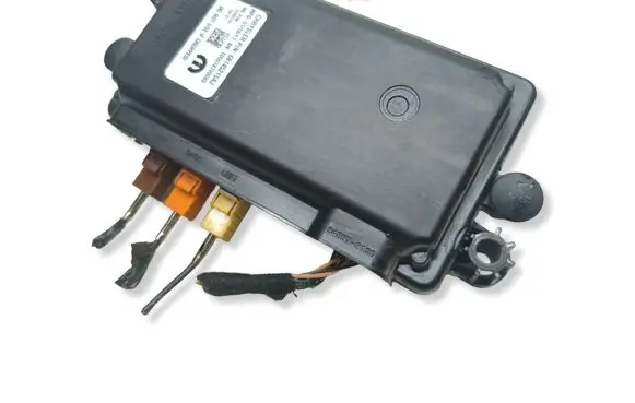 Chrysler Pacifica Camera control unit module 68145215AJ 102621AL T00018720085