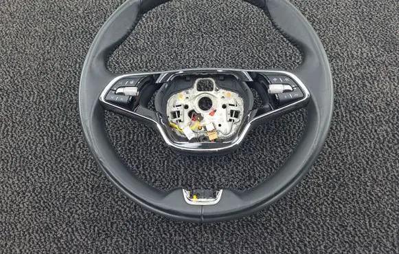 Skoda Octavia Mk4 Steering wheel 5E3419093CB