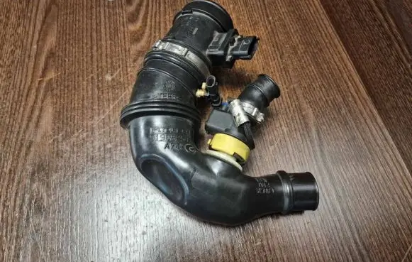 Fiat Fiorino Mass air flow meter 51908251 0281006054