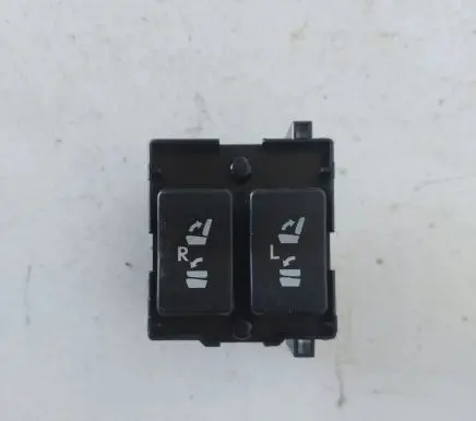 Lexus RX 450H Seat control switch 18B189