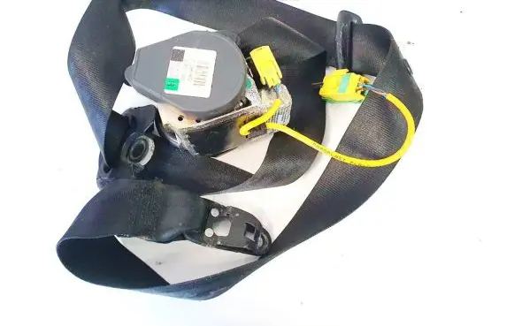 Porsche Cayenne (9PA) Rear seatbelt 7l0857706d 008r-000
