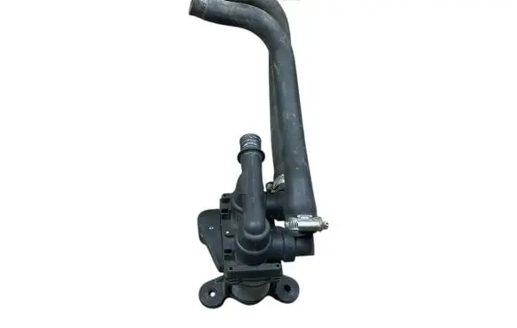 BMW 5 E34 Coolant heater control valve 1147412042 8391417