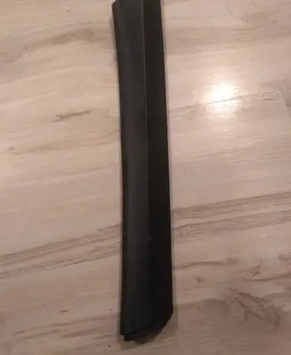 Mercedes-Benz 200 300 W123 (A) pillar trim
