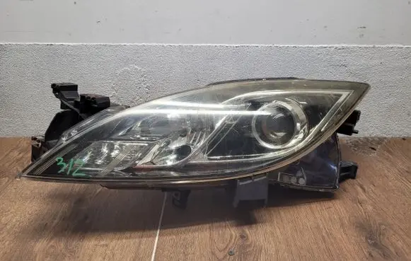 Mazda 6 Headlight/headlamp