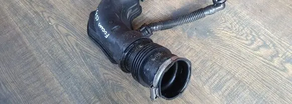 Ford Focus Intercooler hose/pipe CV616C784BD CM5G6758CA