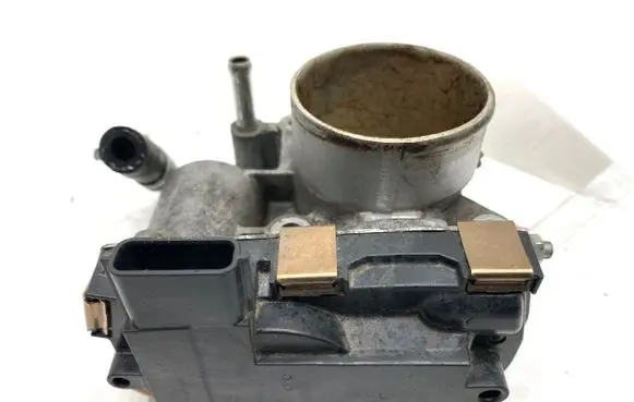 Renault Clio V Engine shut-off valve 