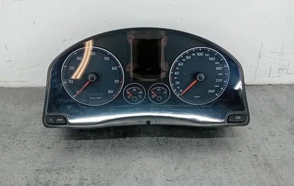 Speedometer (instrument cluster)