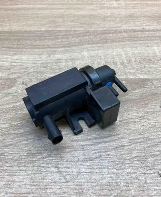 BMW 5 E60 E61 Turbo solenoid valve 19042817 830026