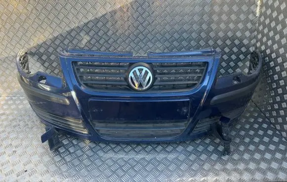 Volkswagen Polo IV 9N3 Front bumper 6Q0807217