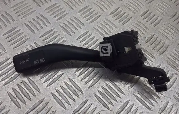 Volkswagen Golf V Indicator stalk 1K0953513