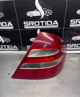 Mercedes-Benz E W211 Rear/tail lights A2118200664
