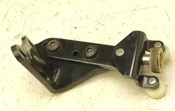 Man TGE 1gen Sliding door upper roller guide/hinge 7C0843435 1923117593