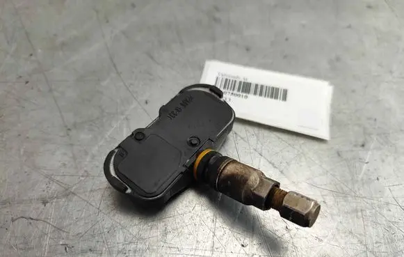 Lexus IS-F TPMS reset button 4260750010