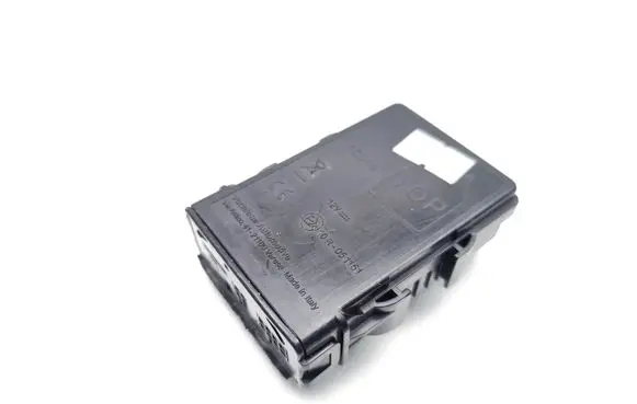 Hyundai i40 Other control units/modules 4C2231ADB
