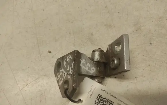 Volkswagen Golf Plus Rear door upper hinge