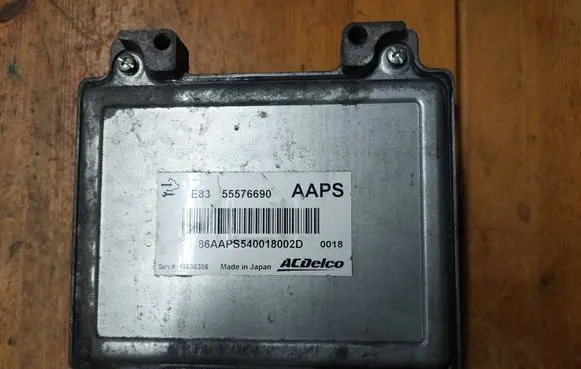 Opel Corsa D Engine control unit/module ECU 55576690 12636386 86AAPS540018002D