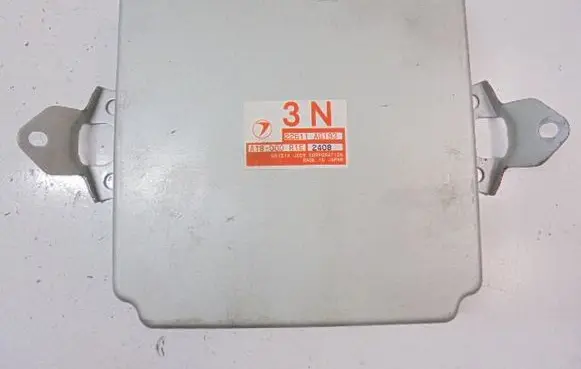 Subaru Legacy Engine control unit/module ECU 22611AG193