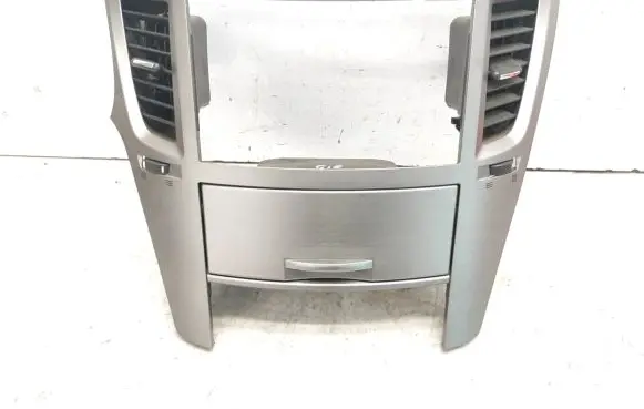 Subaru Outback Dash center air vent grill 66120AJ030