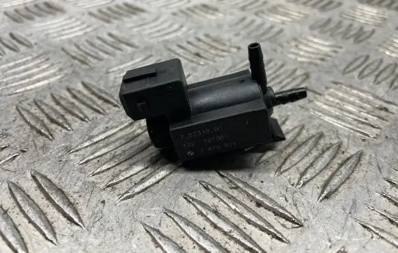 BMW 5 F10 F11 Turbo solenoid valve 7810831