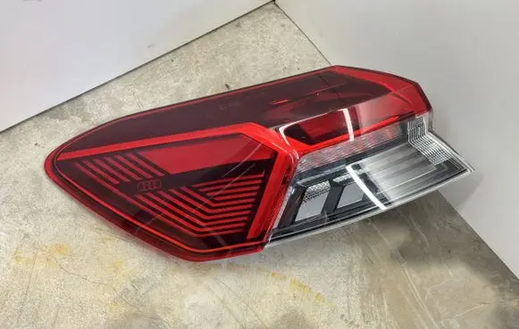 Audi Q4 Sportback e-tron Rear/tail lights 89A945091