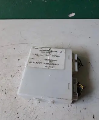 Nissan Pathfinder R51 Other control units/modules 98800EB300 14D700AA 4ZL26672
