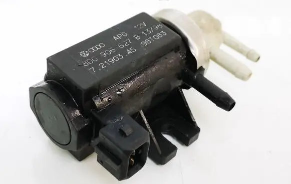Audi A4 S4 B5 8D Turbo solenoid valve 8D0906627B 72190345 98T083