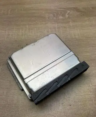 Volvo V70 Engine control unit/module ECU 08627455A 0261206828