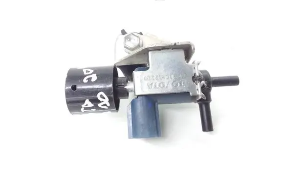 Toyota Verso Vacuum valve 9091012281