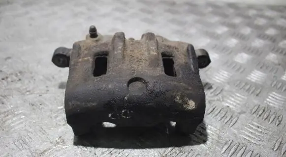 KIA Sorento Front brake caliper