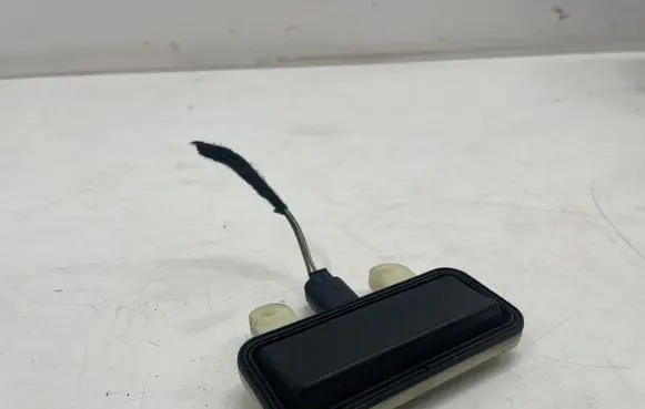 Mercedes-Benz E C207 W207 Tailgate opening switch 2218702410