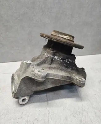 BMW 1 E81 E87 Front wheel hub 6764444