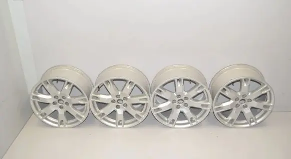 Land Rover Evoque I R18 alloy rim LR024422