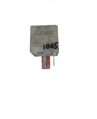Volkswagen Polo III 6N 6N2 6NF Other relay 191906383C
