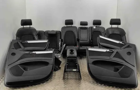Audi Q7 4L Interior set 4L1867106 4L1867106A