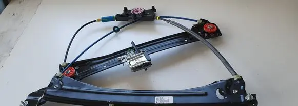 Audi A5 Front door electric window regulator 8W7837462C