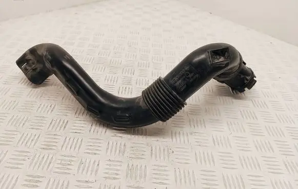 Renault Clio IV Air intake duct part 165556691R LSA927 70530763