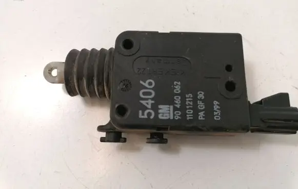 Opel Astra G Tailgate boot lock/latch motor 90460062