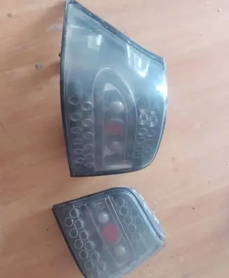 Volkswagen Golf IV Rear/tail lights set 