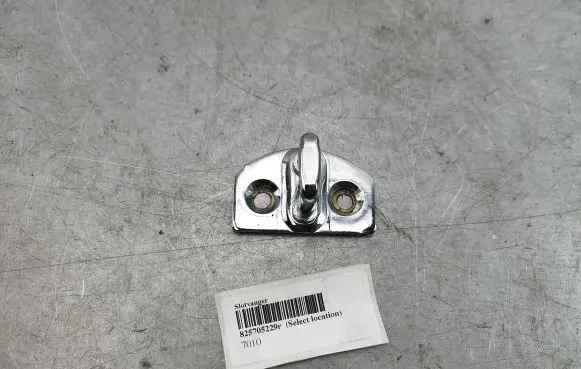Renault Zoe Rear door lock loop/hook striker 825705229r